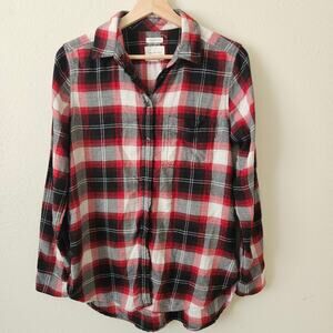 American Eagle AE Boyfriend Fit Flannel AHH-MAZINGLY SOFT Red/Black Small